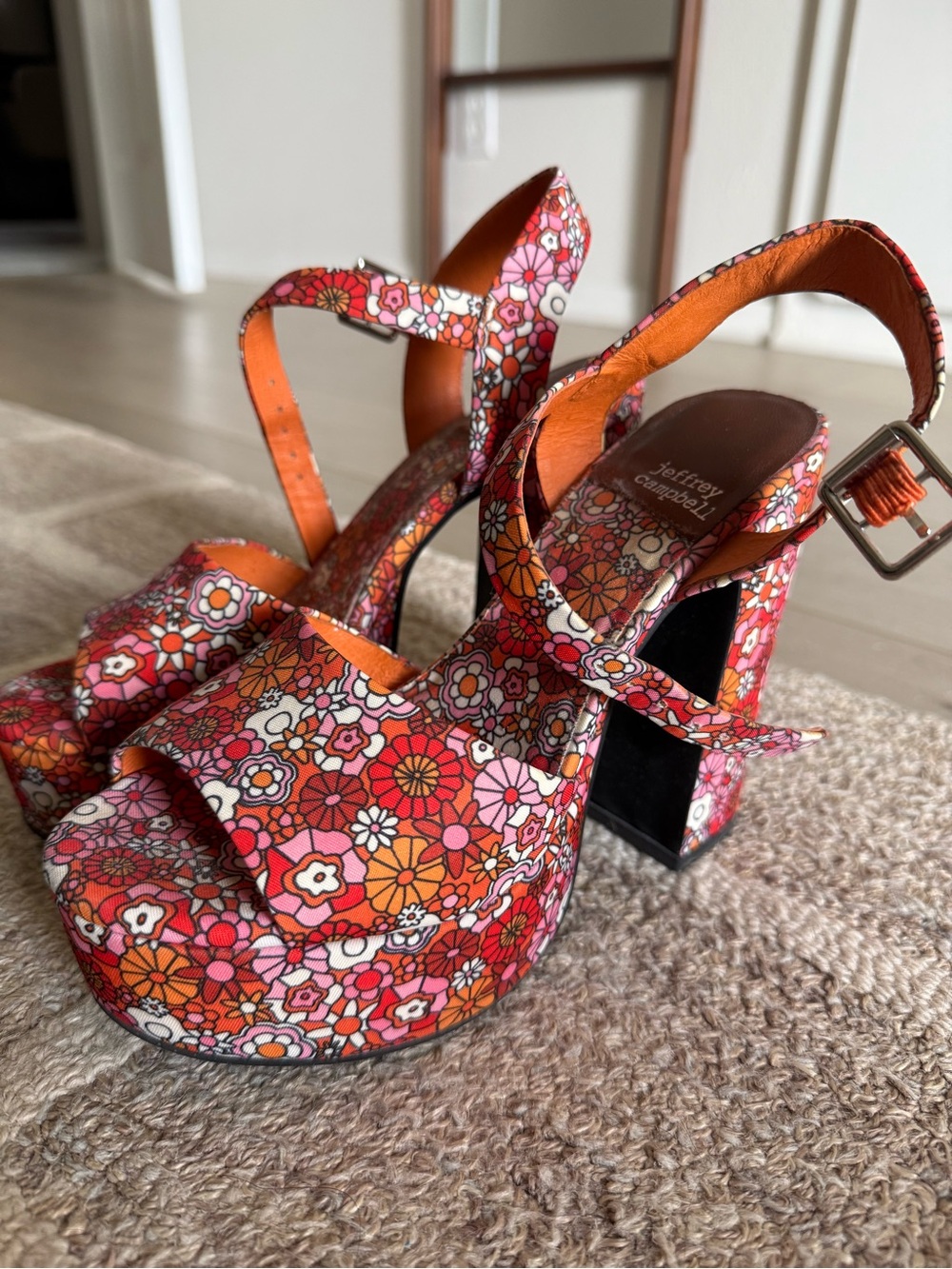 Jeffrey Campbell Platform Heels - Anthropologie Sz 6